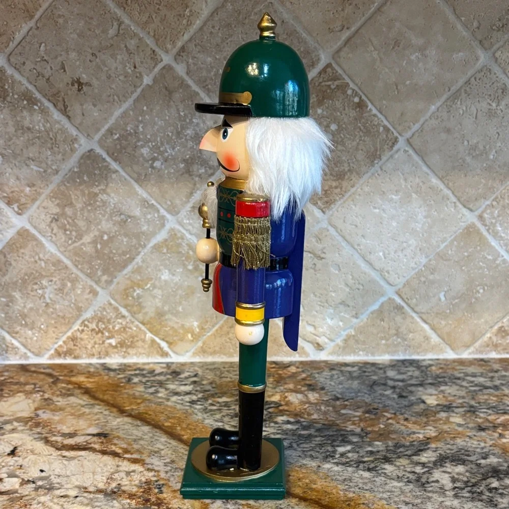 Vintage PIER 1 Imports 12” Nutcracker Wood Figurine Holiday Christmas Soldier